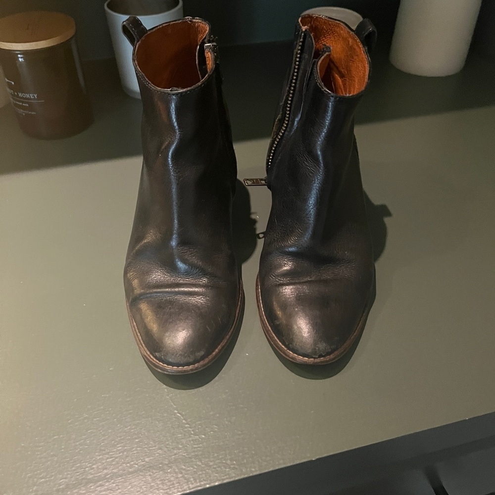 Madewell The Billie Ankle Boots in Black Leather